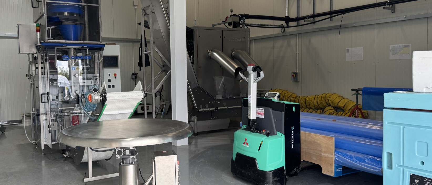 Apsley Farms dry ice production
